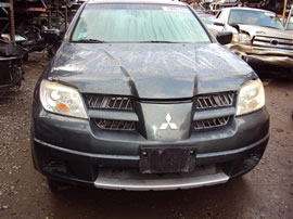 2005 MITSUBISHI OUTLANDER LS, 2.4L, AUTOMATIC, 2WD, COLOR GREEN, STK 143682